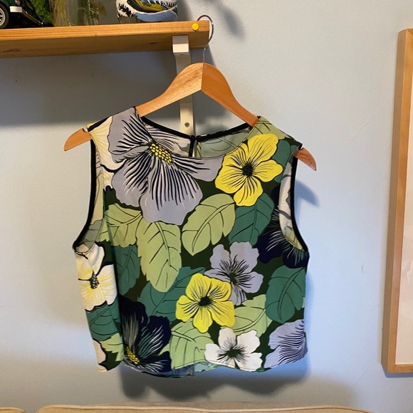 4 Tops Bundle - Picture 2 of 5